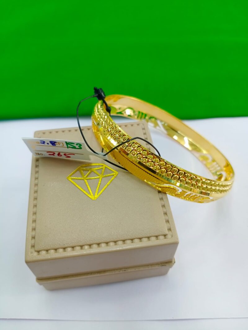 Kultari Gold Plated Mens Kada: A Classic Symbol of Success